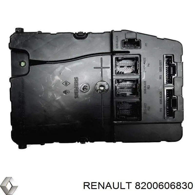 Блок предохранителей 8200606830 Renault (RVI)
