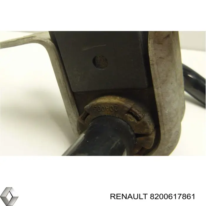 Передний стабилизатор 8200617861 Renault (RVI)