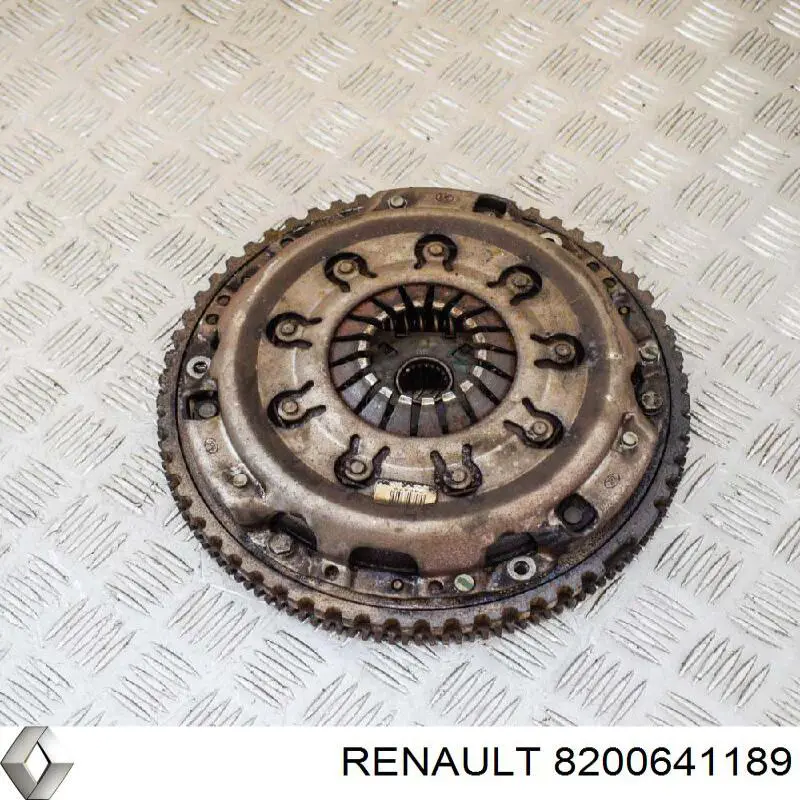 8200601898 Renault (RVI) диск сцепления