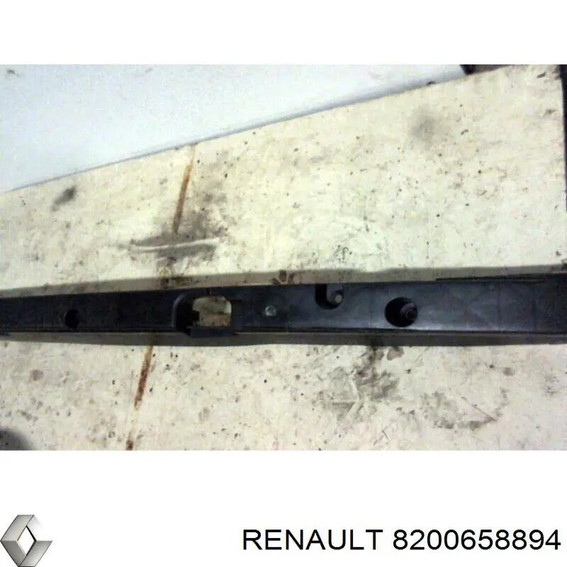 Наполнитель заднего бампера Renault (RVI) 8200658894 цена, от 44.41 USD