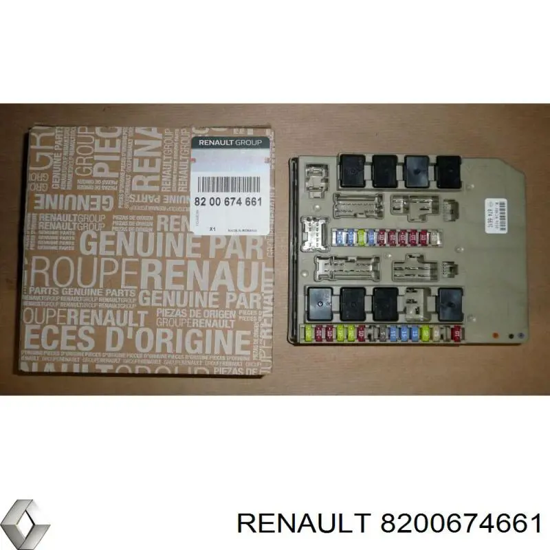 Блок предохранителей 8200674661 Renault (RVI)