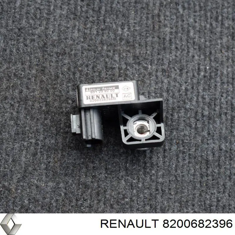 Датчик удара 8200682396 Renault (RVI)
