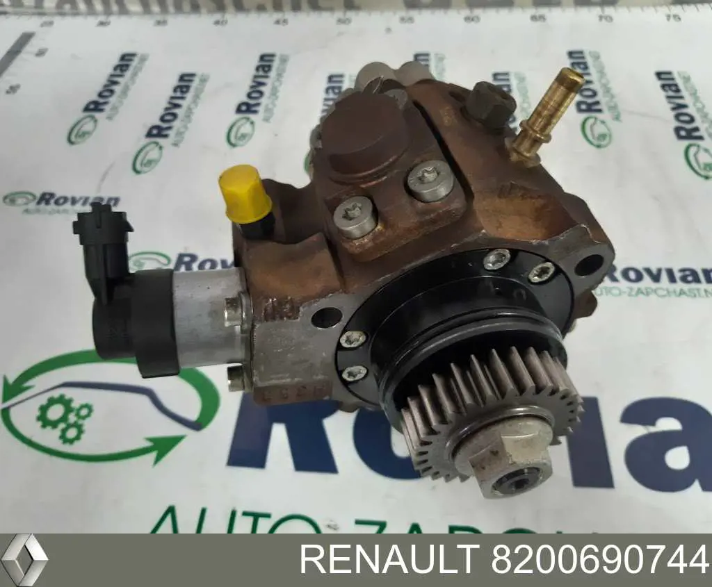 Насос топливный высокого давления Renault (RVI) 8200690744