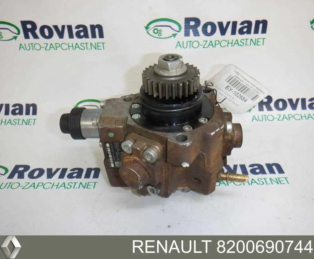 Насос топливный высокого давления (ТНВД) Renault (RVI) 8200690744 цена, от 76.94 USD