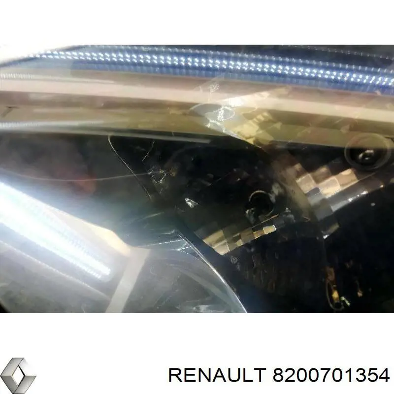 Фары Renault (RVI) 8200701354