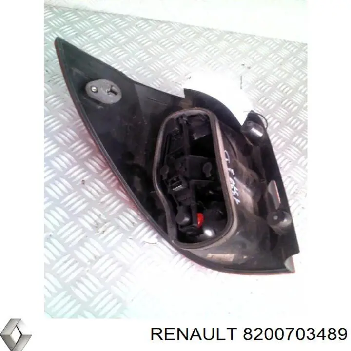 Фонарь задний правый Renault Laguna II хэтчбек (BG0, BG1) (2001 - 2007) цена, от 31.68 USD
