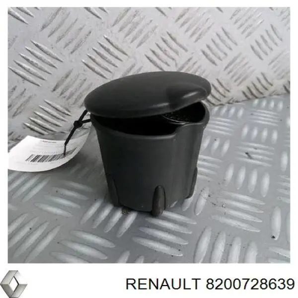8200728639 Renault (RVI) cinzeiro do painel de instrumentos