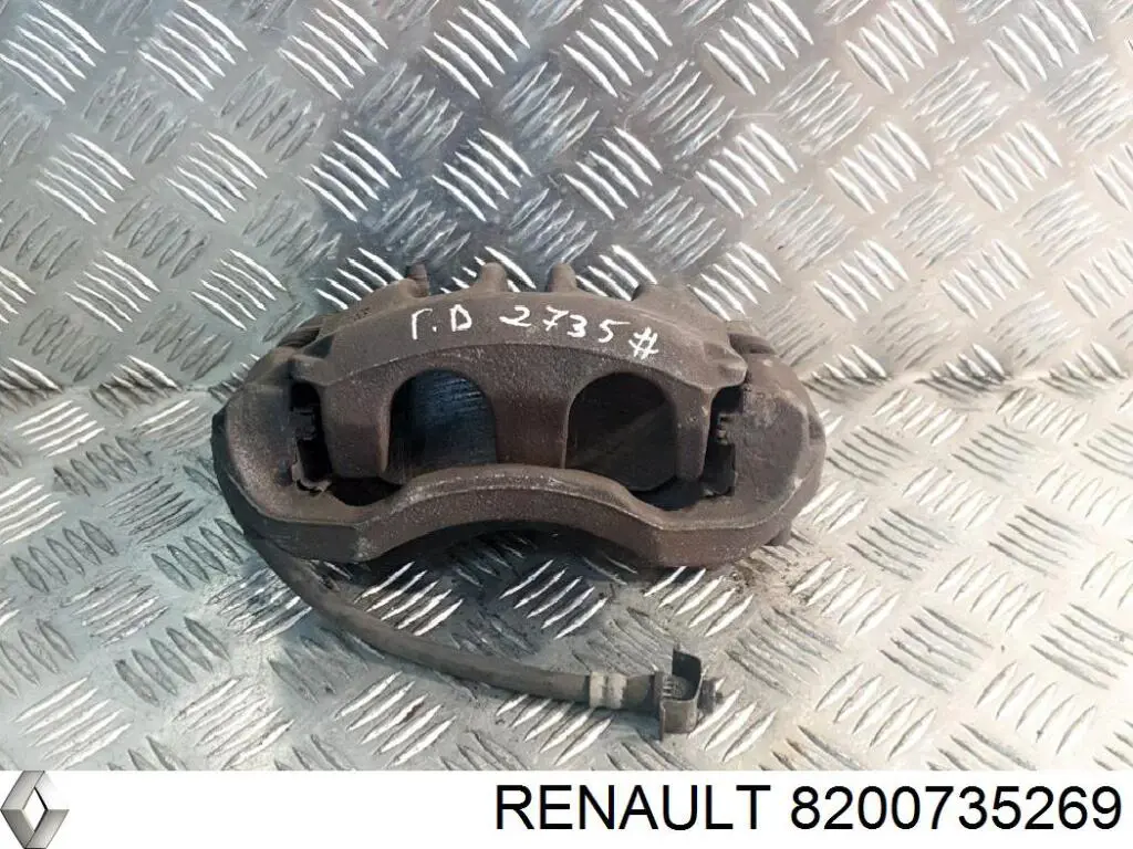 8200735269 Renault (RVI) suporte do freio dianteiro direito
