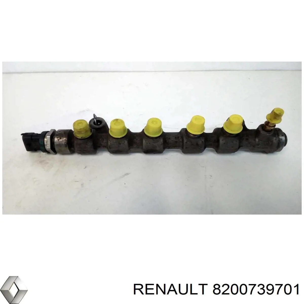 Трубка топливная, обратная от форсунок Renault (RVI) 8200739701