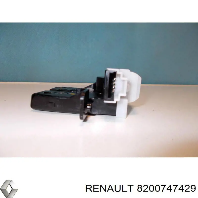 Замок крышки багажника Renault (RVI) 8200747429