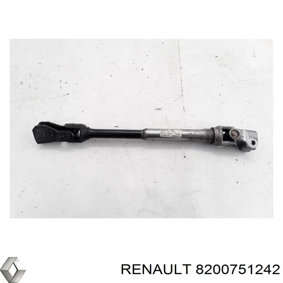 Кардан вала рулевой колонки нижний 8200751242 Renault (RVI)