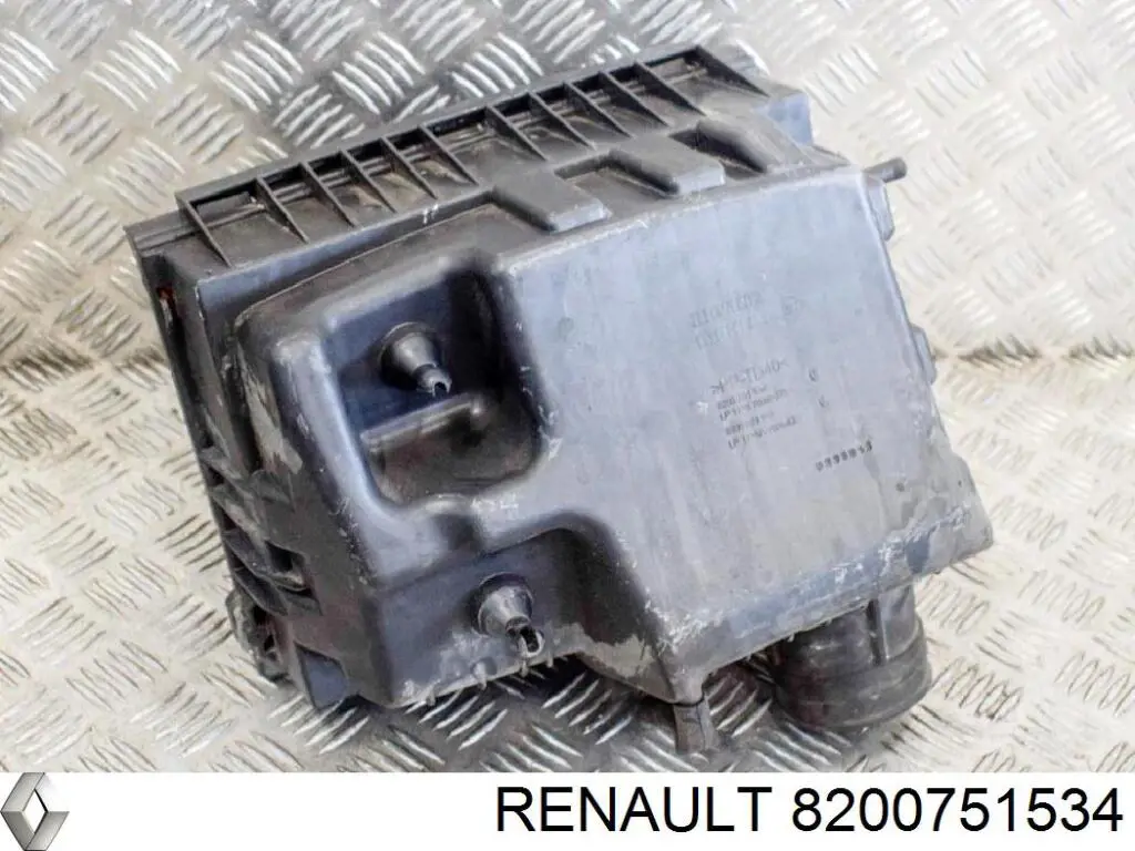 165008632R Renault (RVI) корпус воздушного фильтра