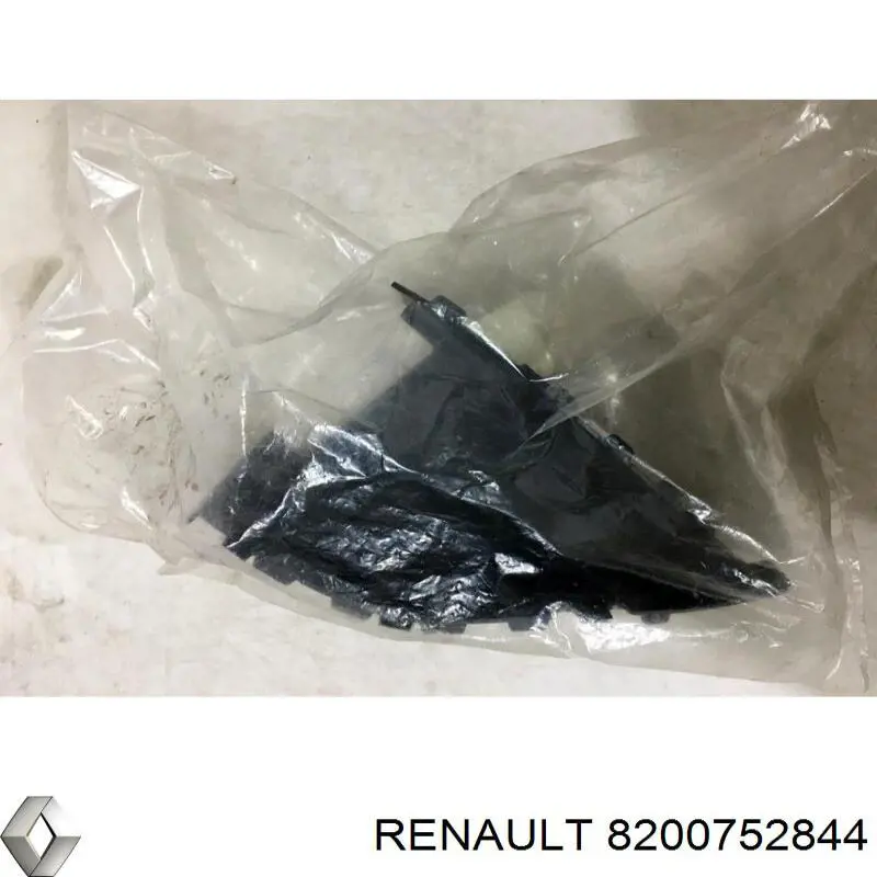 8200752844 Renault (RVI) defletor esquerdo do pára-choque dianteiro