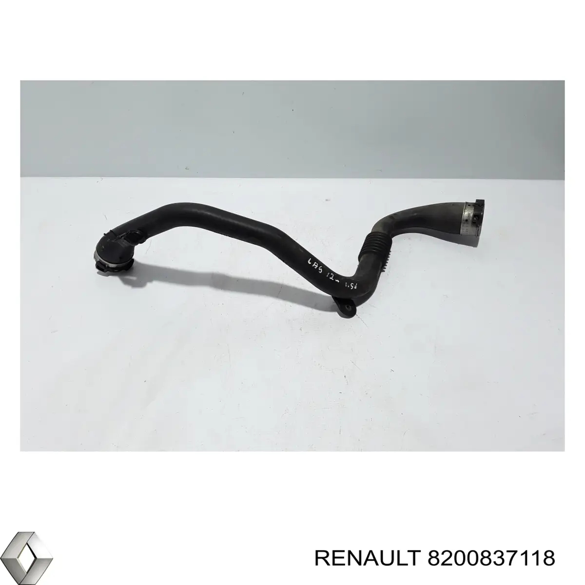 8200837118 RENAULT Tubo flexible de aire de sobrealimentación izquierdo original y equivalente