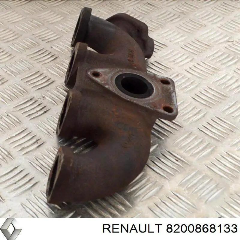 Выпускной коллектор 8200868133 Renault (RVI)