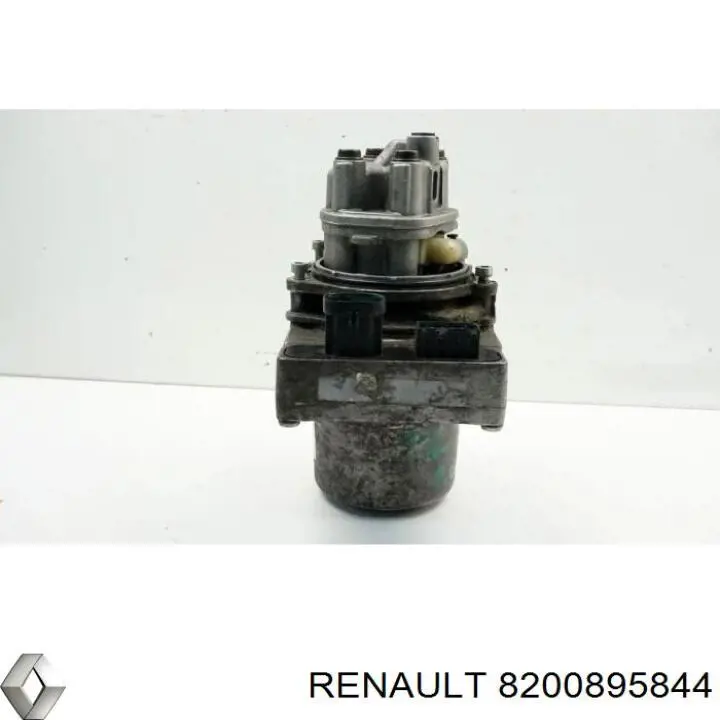 8200895844 Renault (RVI) насос гур