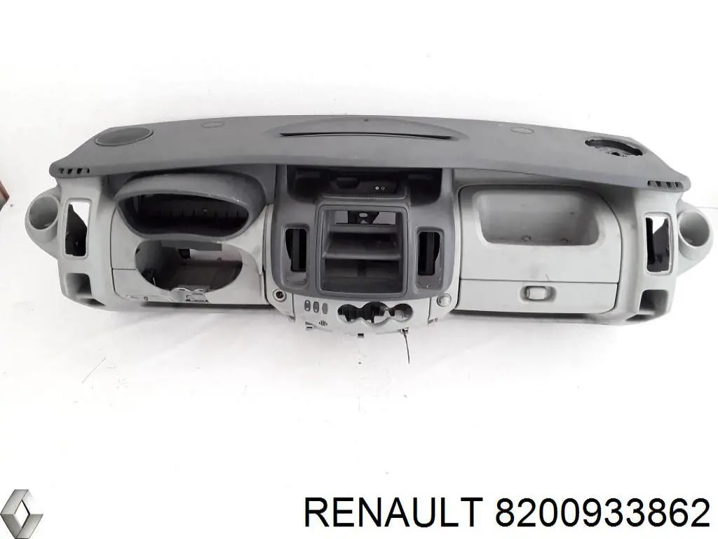 8200933862 Renault (RVI) Передняя панель