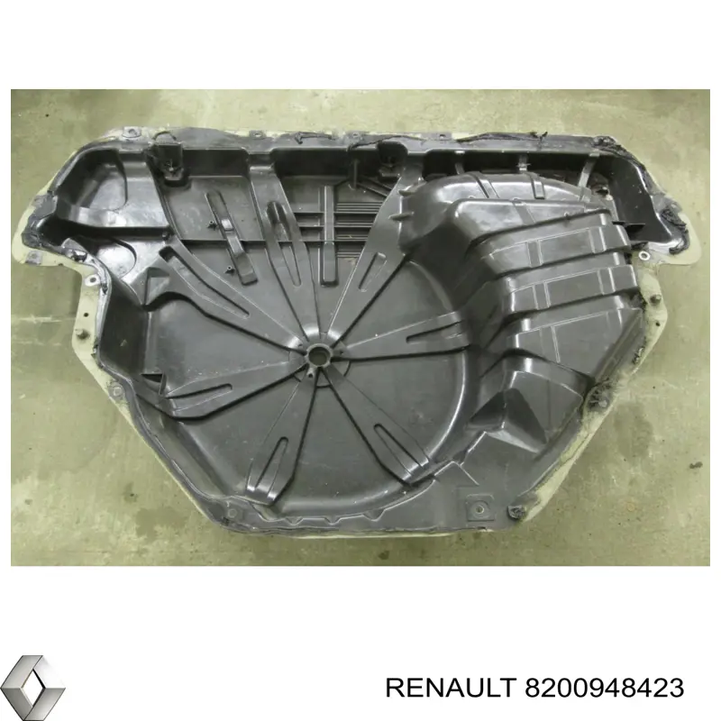 Колесная ниша Renault (RVI) 8200948423 цена, от 69.90 USD