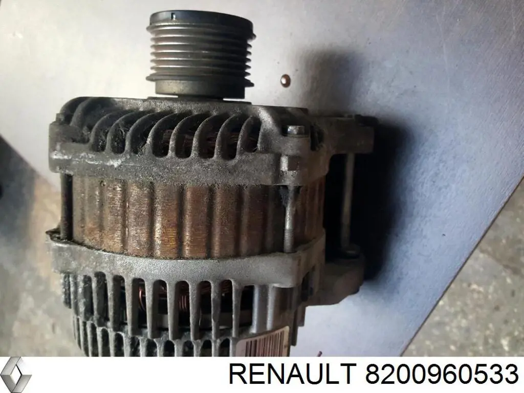 8200960533 Renault (RVI) генератор