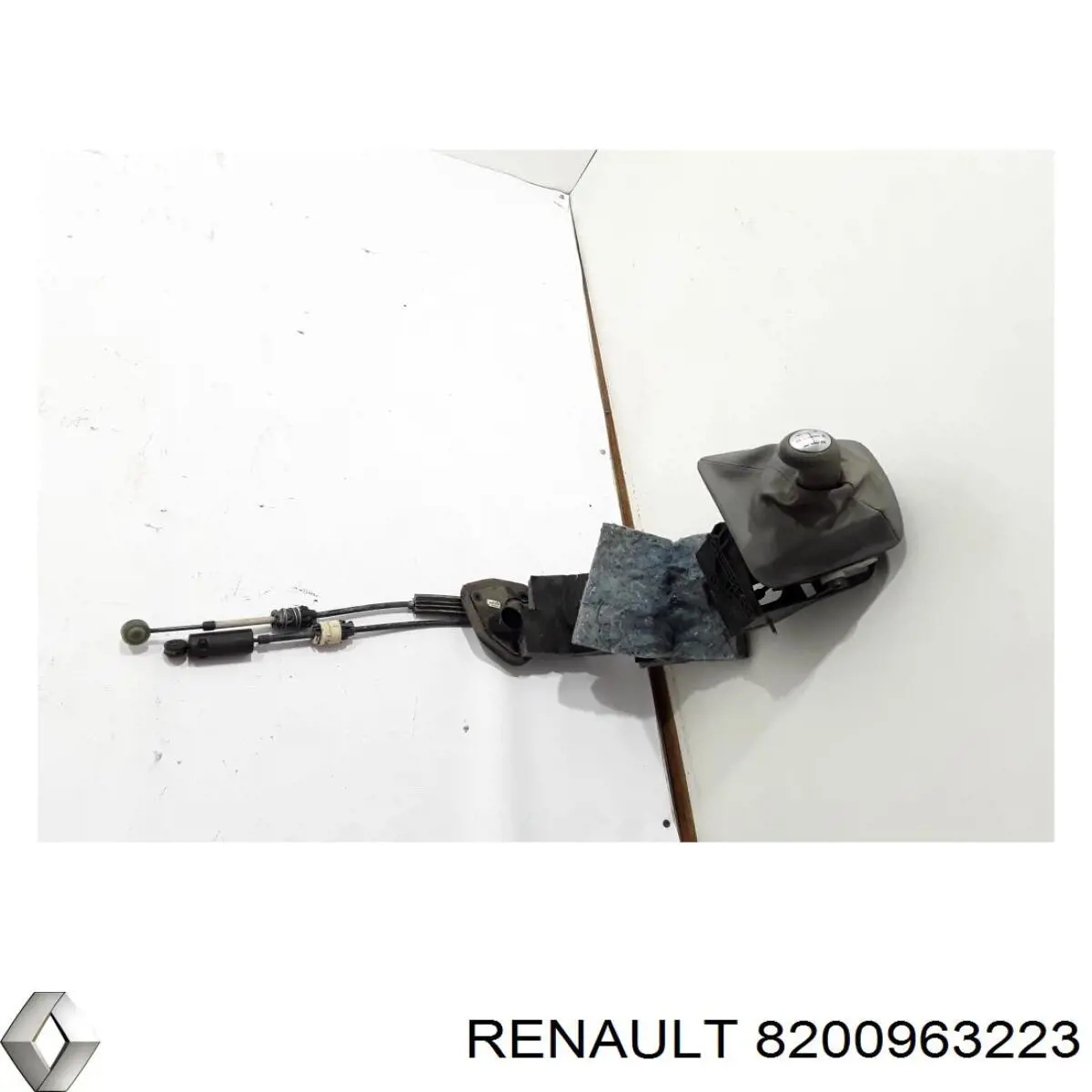 Механизм переключения передач (кулиса, селектор) на Renault Kangoo II 