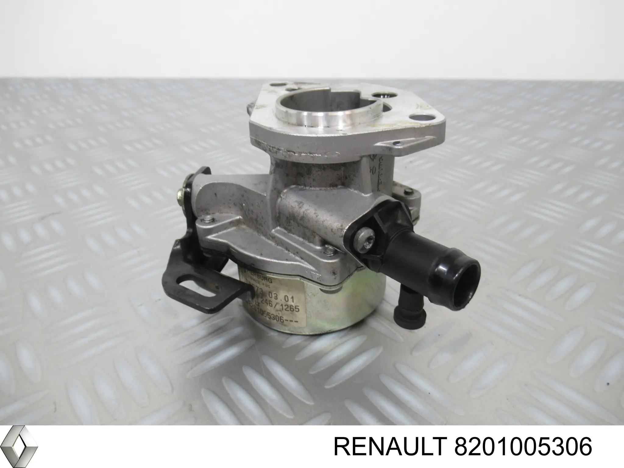 Купить 8201005306 Renault (RVI) Вакуумный насос