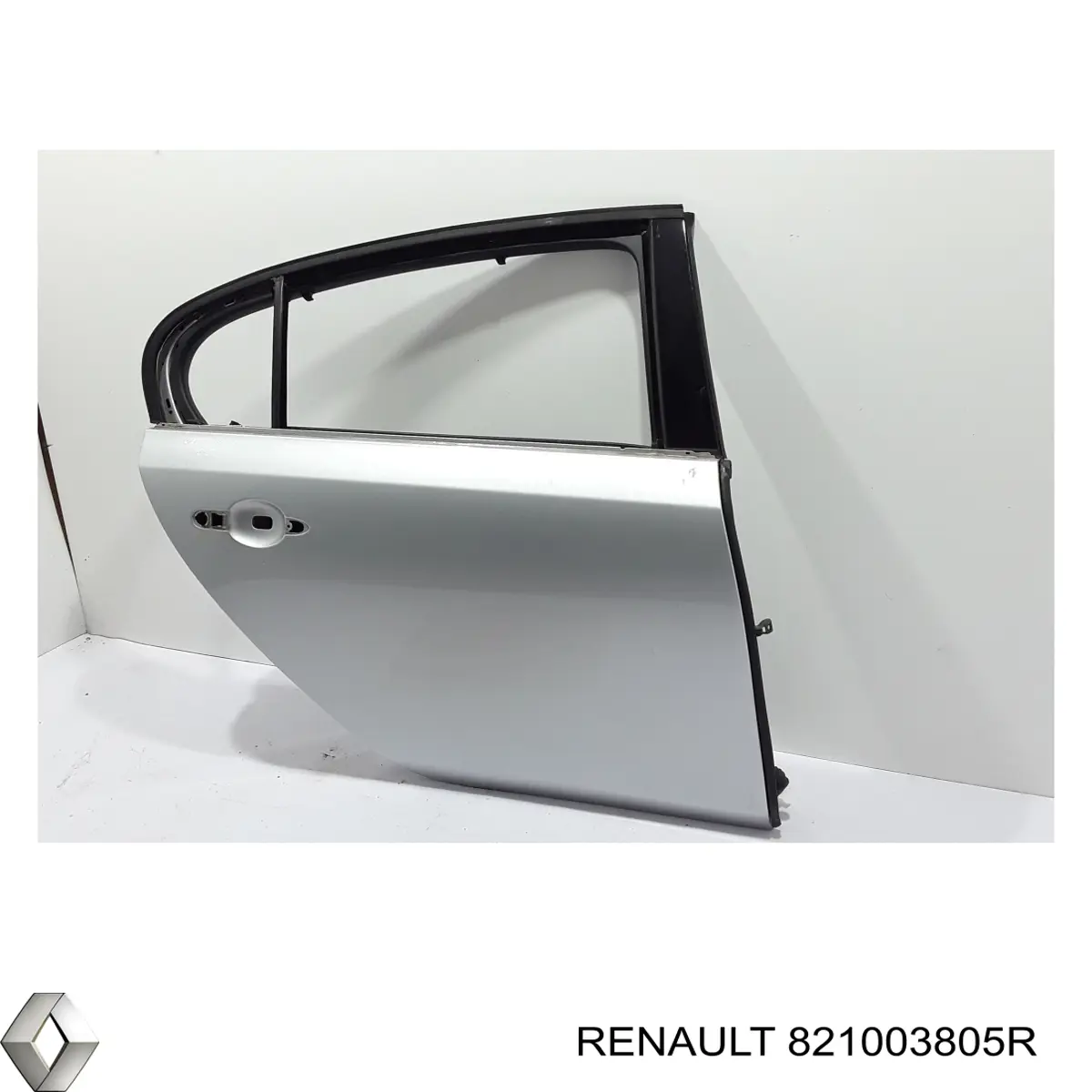Дверь пассажирская задняя правая Renault Latitude седан (L7) (2011 - 2026) цена, от  