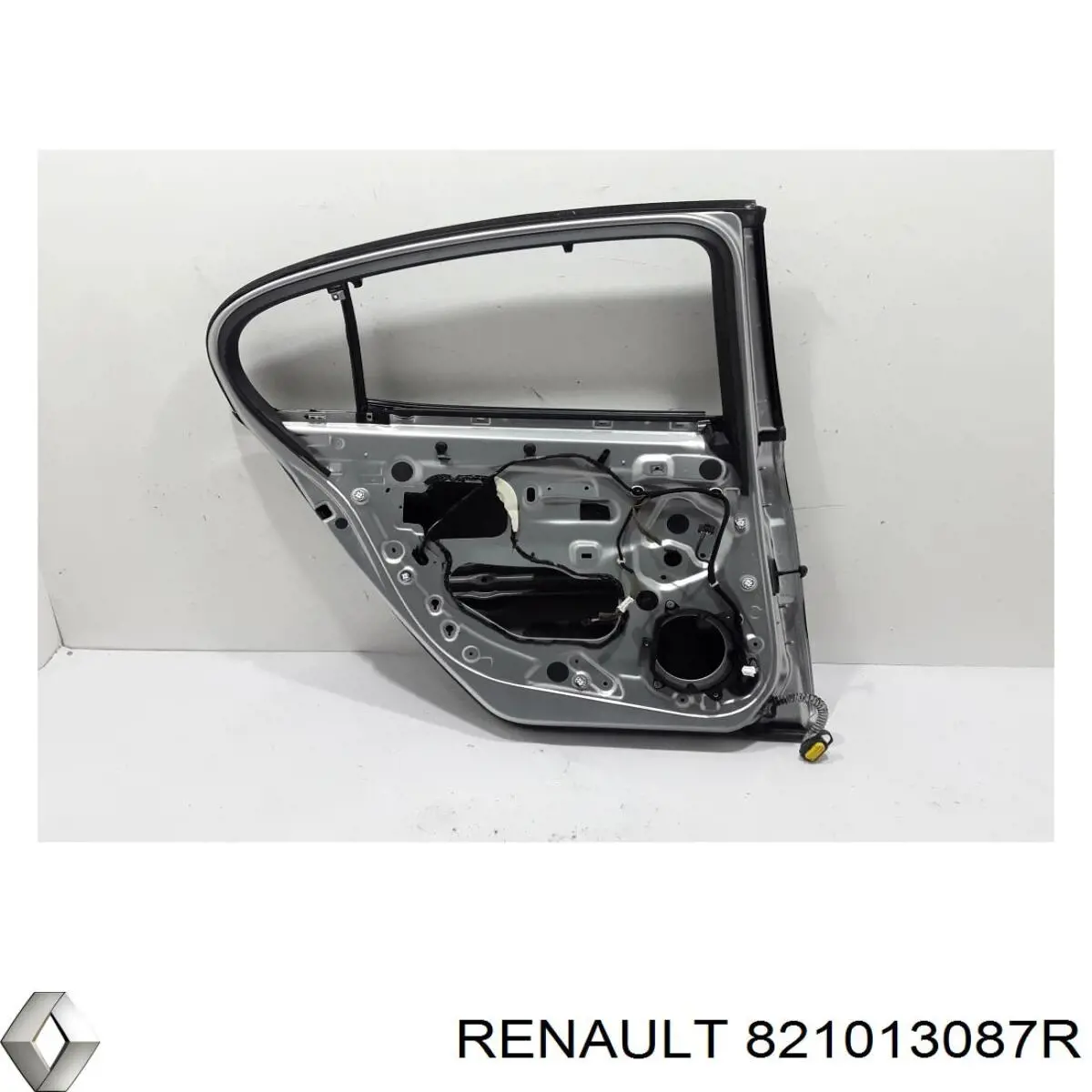 Дверь задняя, левая Renault Latitude седан (L7) (2011 - 2026) цена, от 725.34 USD