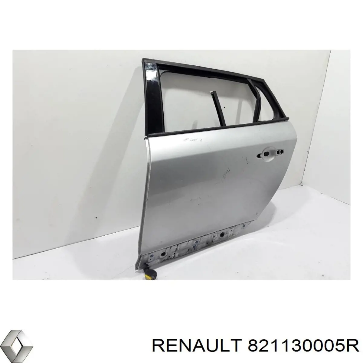  821130005R Renault (RVI)