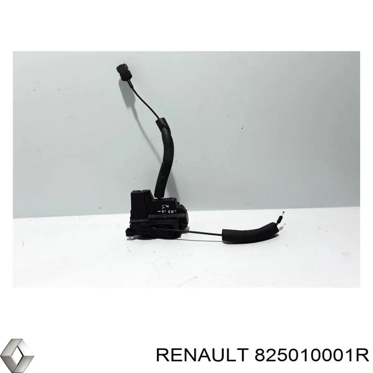 825010001R Renault (RVI) 