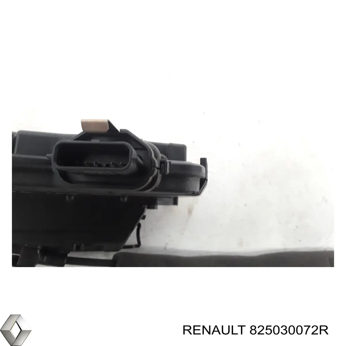 Замок задней двери, левой Renault (RVI) 825030072R цена, от 101.35 USD