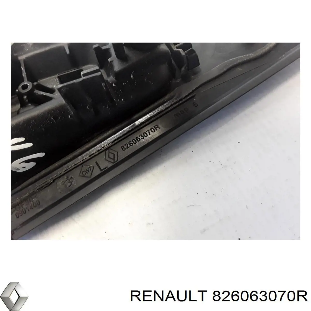 Купить 826063070R Renault (RVI) Ручка двери задней наружная левая