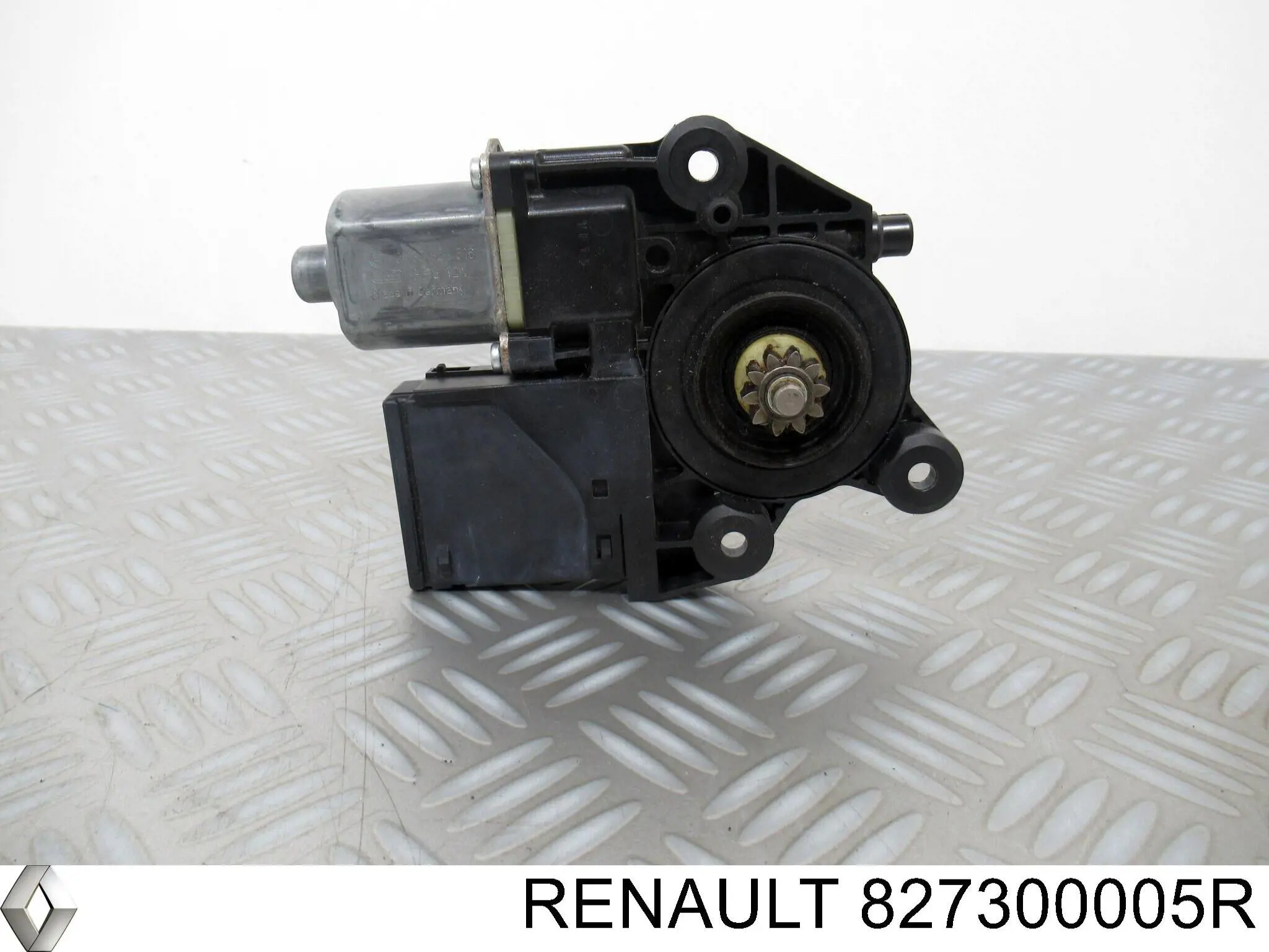 Мотор стеклоподъемника двери задней правой Renault (RVI) 827300005R цена, от 11.67 USD