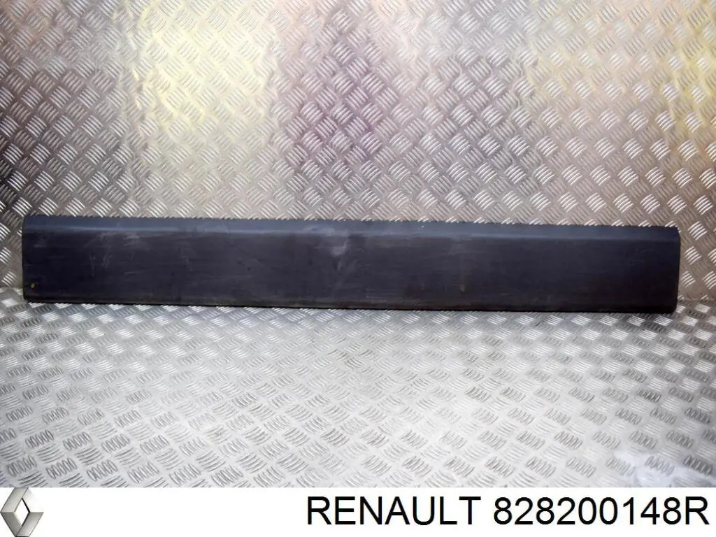 Молдинг боковой (сдвижной) двери Renault (RVI) 828200148R цена, от 31.55 USD
