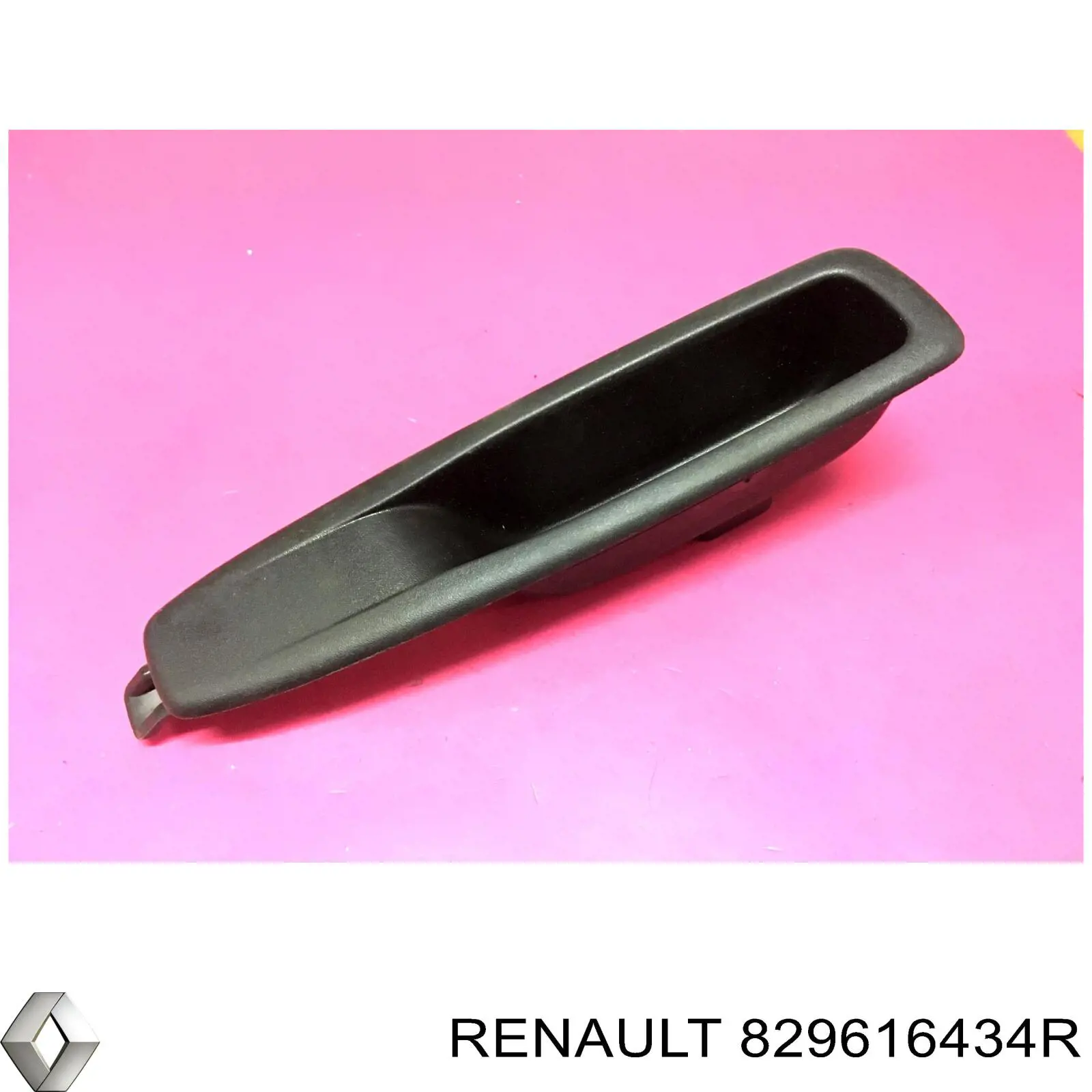 829616434R Renault (RVI) Панель (накладка) блока управления стеклоподъемником задняя правая