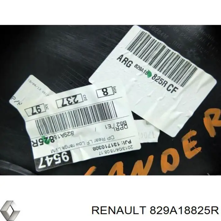 Обшивка салона Renault (RVI) 829A18825R цена, от 25.34 USD