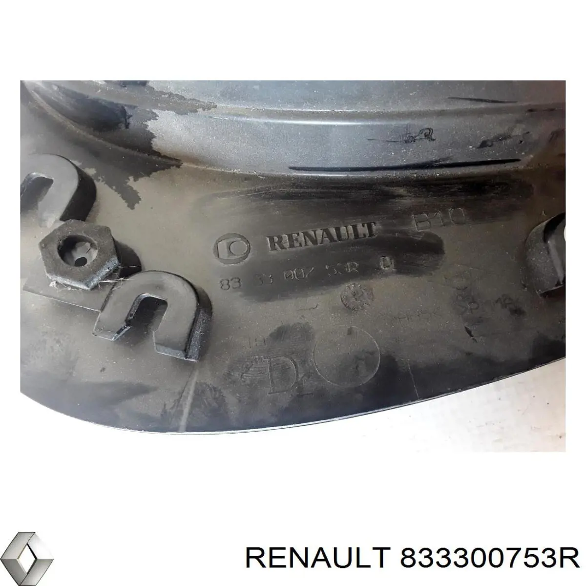 Купить 833300753R Renault (RVI) Молдинг крыла заднего правого