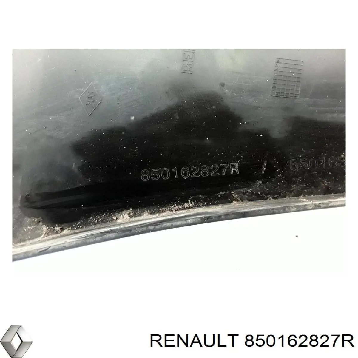 Задний бампер 850162827R Renault (RVI)