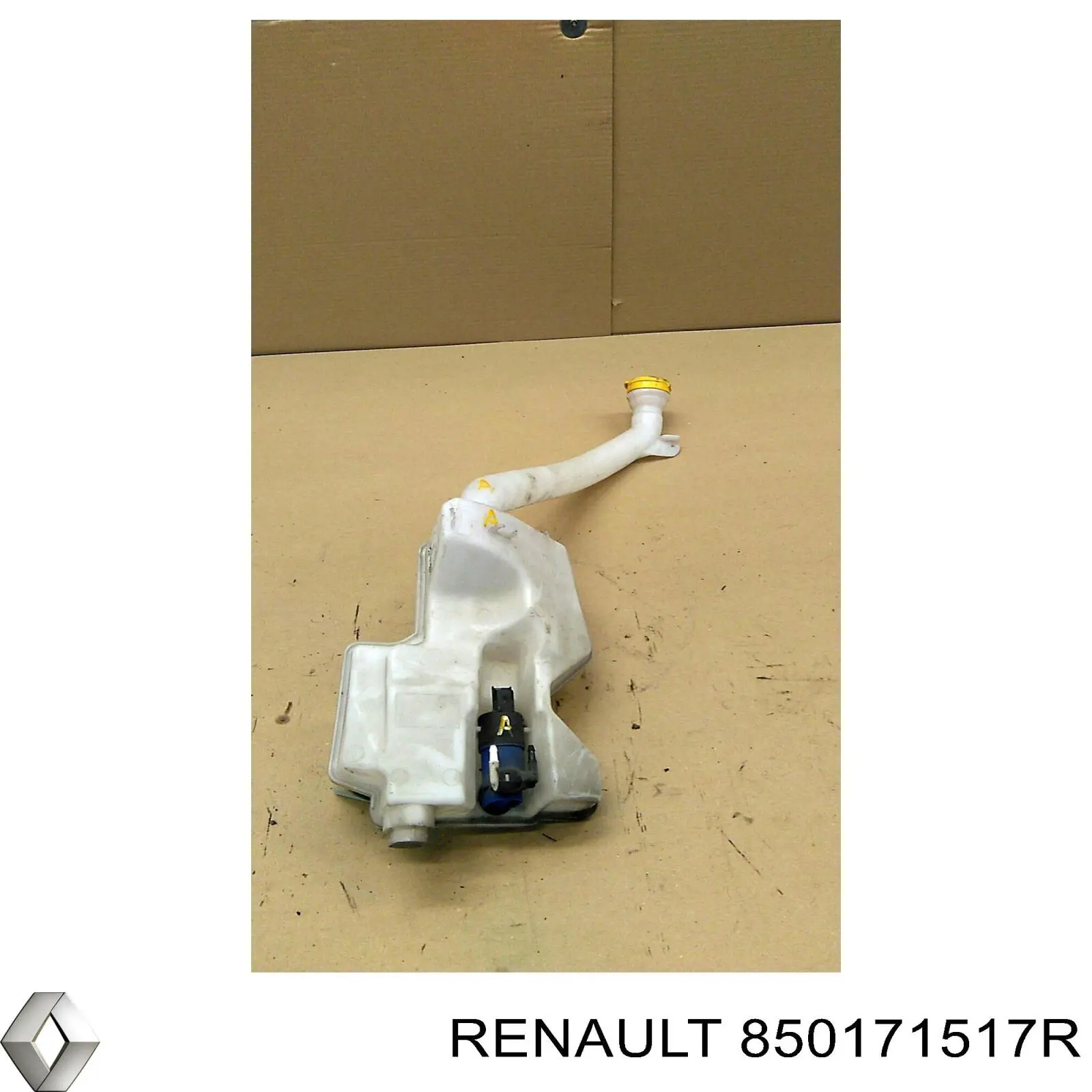 850172547R Renault (RVI) Клык заднего бампера левый
