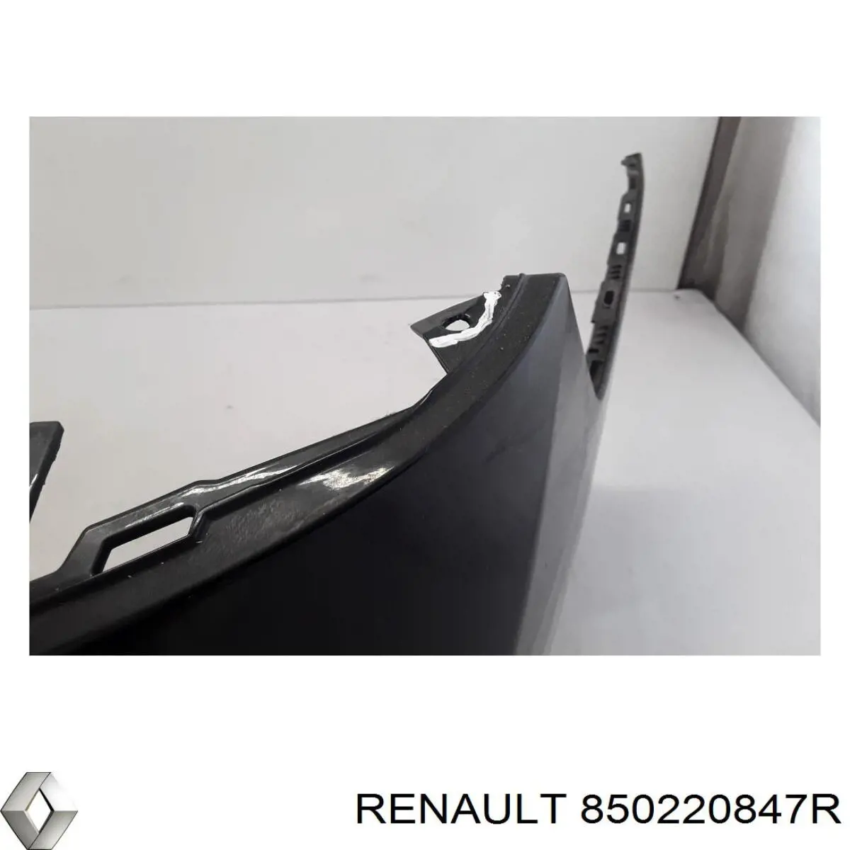 850220847R Renault (RVI) pára-choque traseiro