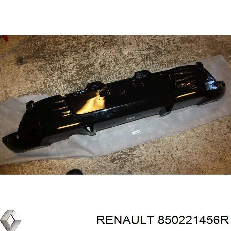 850221456R Renault (RVI) Бампер задний, нижняя часть