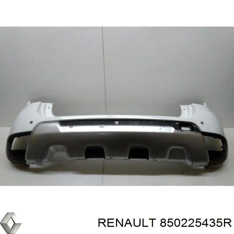 850225435R Renault (RVI) pára-choque traseiro