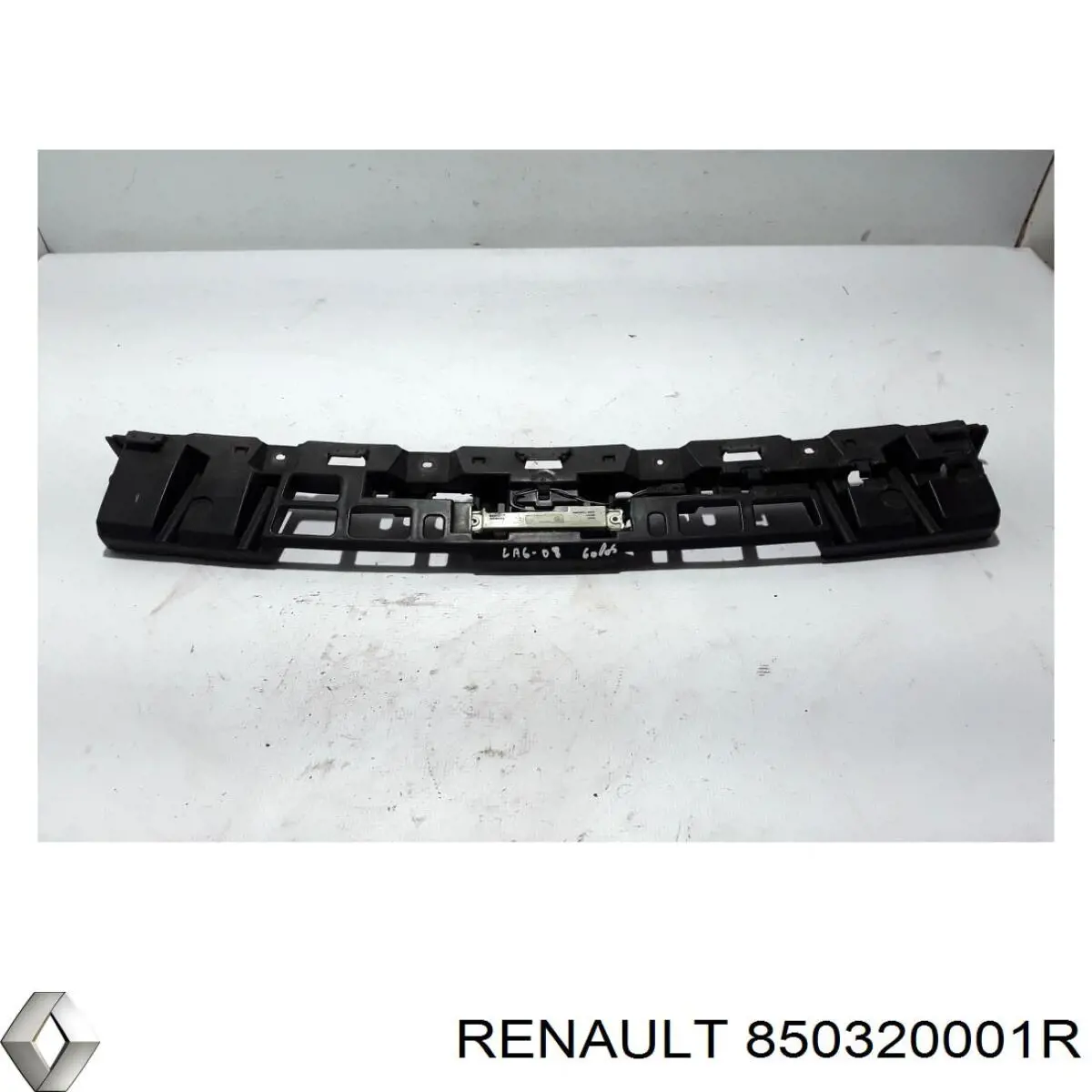 Купить 850320001R Renault (RVI) 