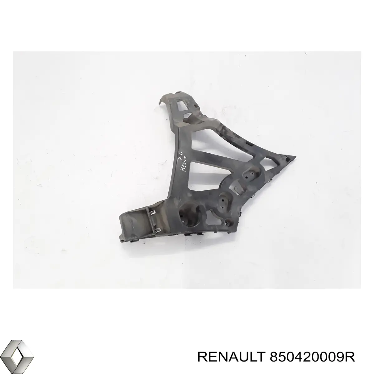 Купить 850420009R Renault (RVI) Левый кронштейн крепления бампера заднего