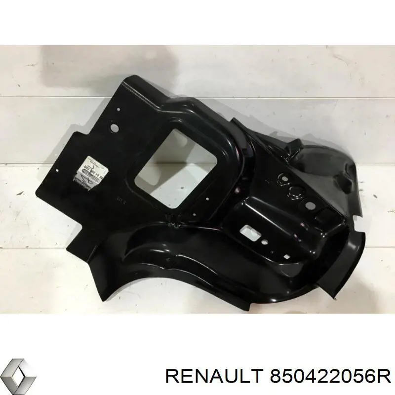 Suporte (consola) esquerdo de fixação da luz traseira para Renault LOGAN 
