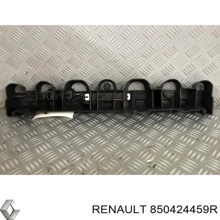 850424459R Renault (RVI) Кронштейн бампера заднего центральный