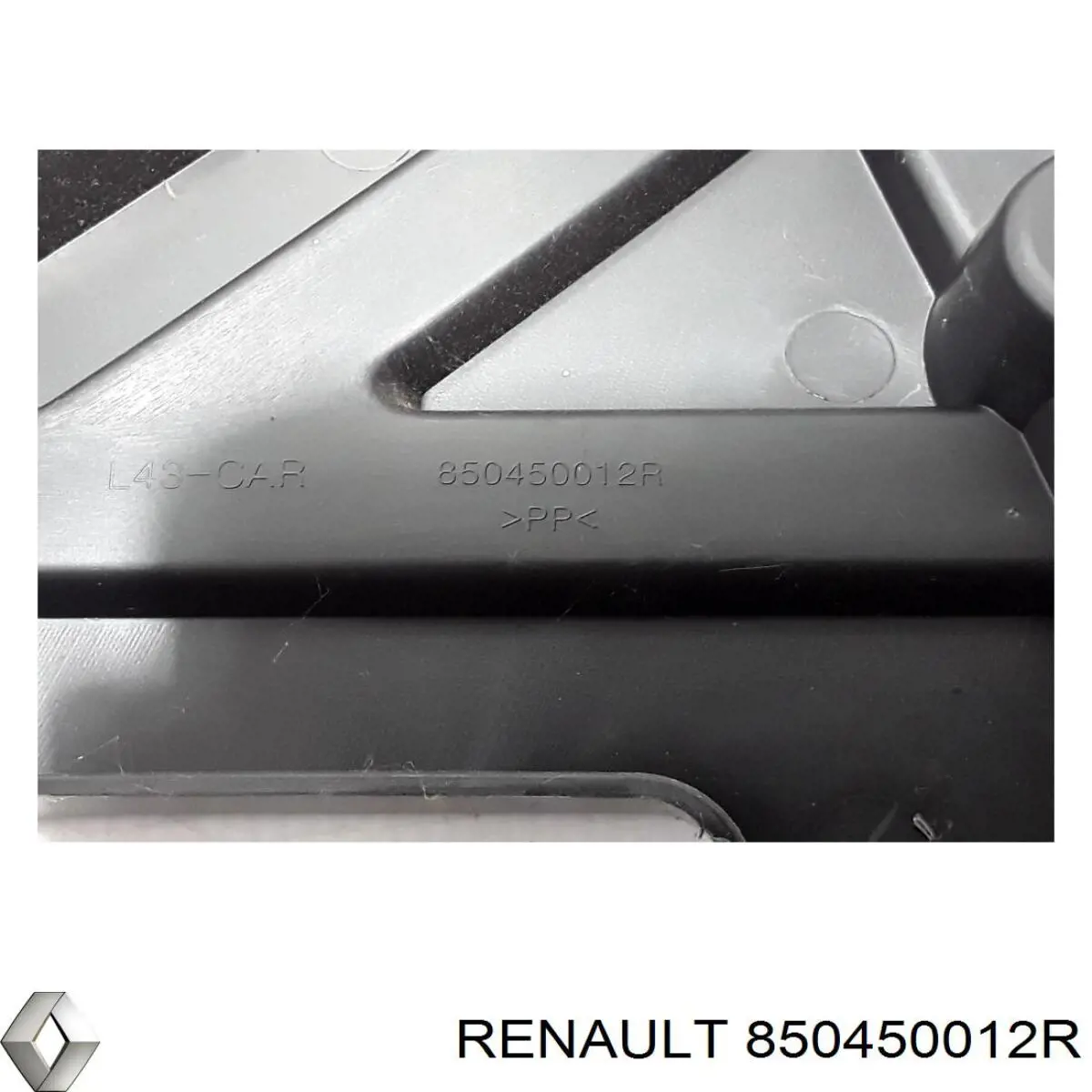 Крепление бамера левое Renault (RVI) 850450012R цена, от 64.71 USD