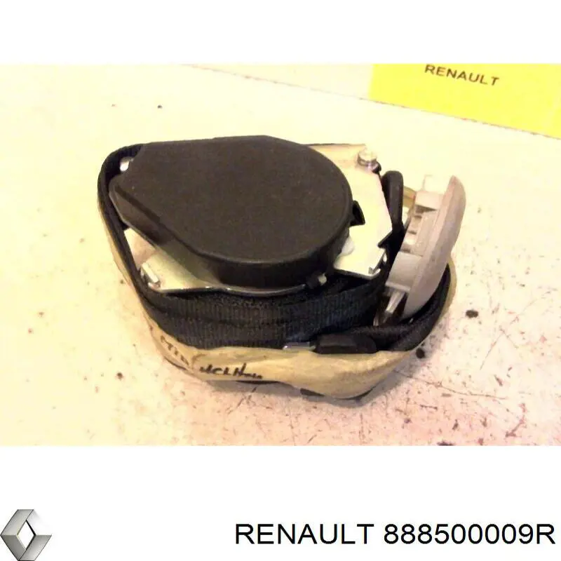 Купить 888500009R Renault (RVI) Ремень безопасности задний центральный