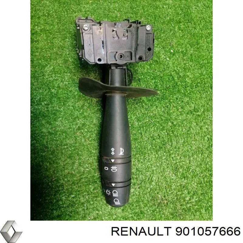 901057666 Renault (RVI) comutador direito instalado na coluna da direção