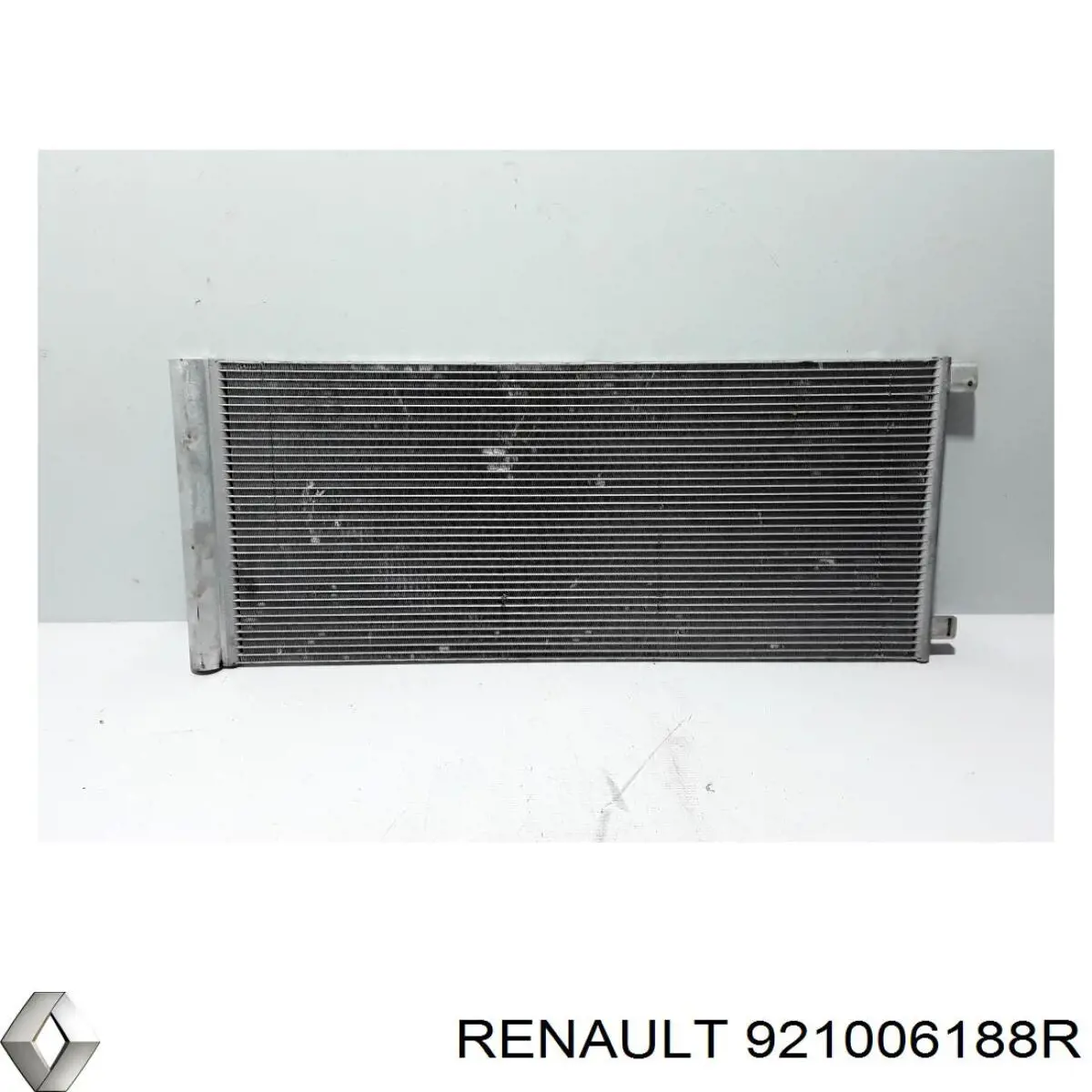 921006188R Renault (RVI) Конденсатор