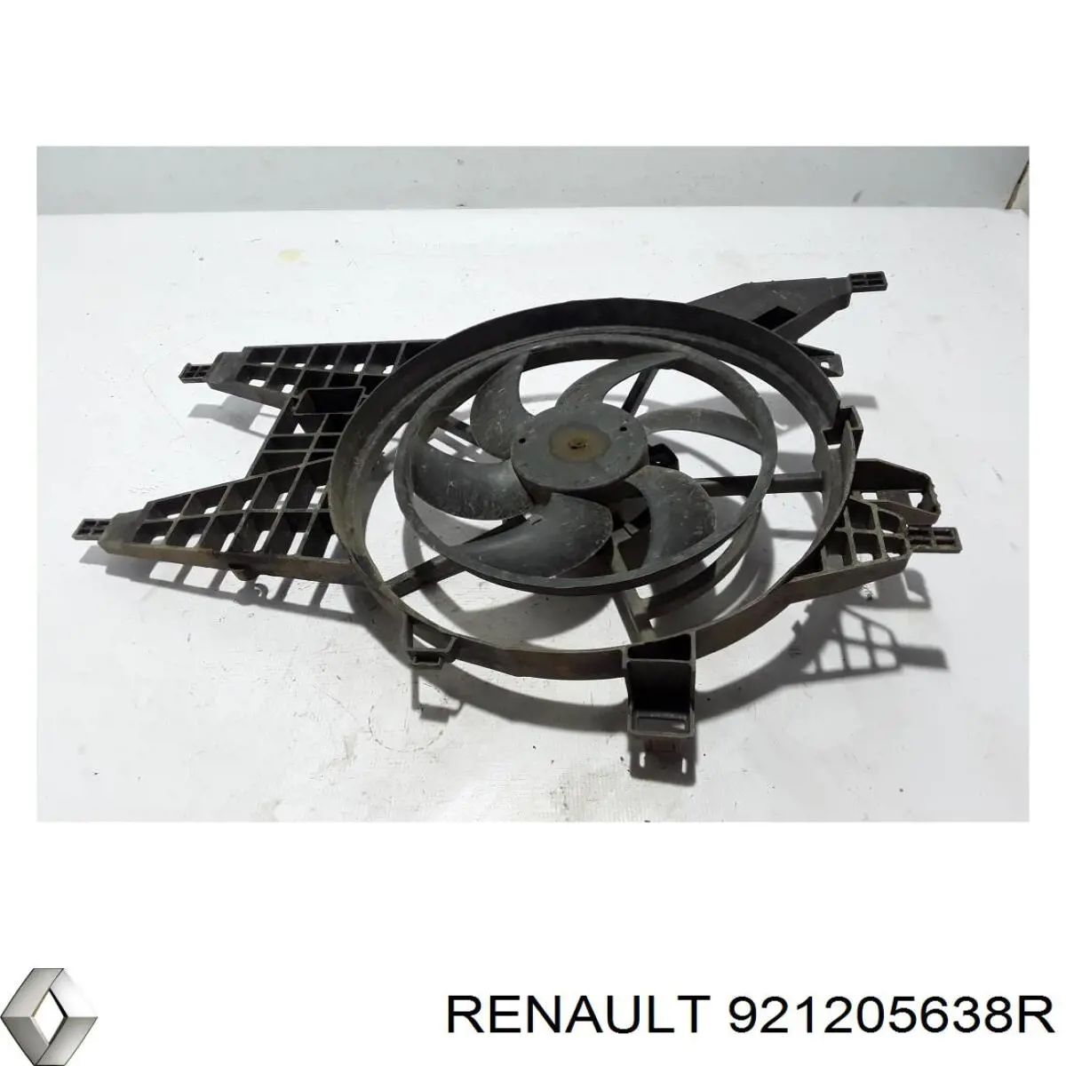  921205638R Renault (RVI)